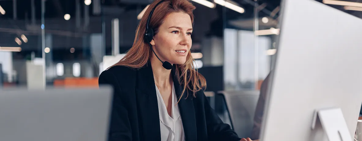 Outbound agent speaking with a customer